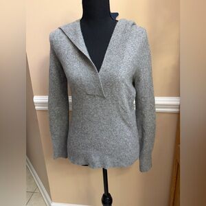 J.CREW V NECK KNITTED WOOL BLEND GRAY HOODED SWEATER